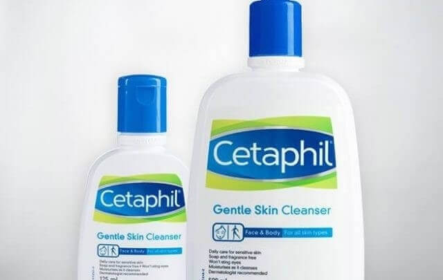 Sữa rửa mặt da khô Cetaphil Gentle Skin Cleanser.