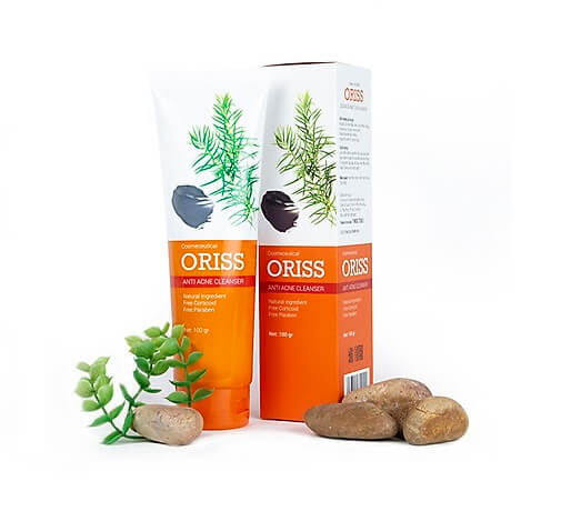 Sữa rửa mặt Oriss với thành phần chính là bùn khoáng và tính chất tràm trà giúp làm sạch da tuyệt đối